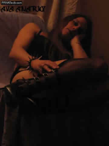 Femme libert1 AvA666ANARKY
